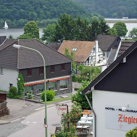 Ziegler Apartment *